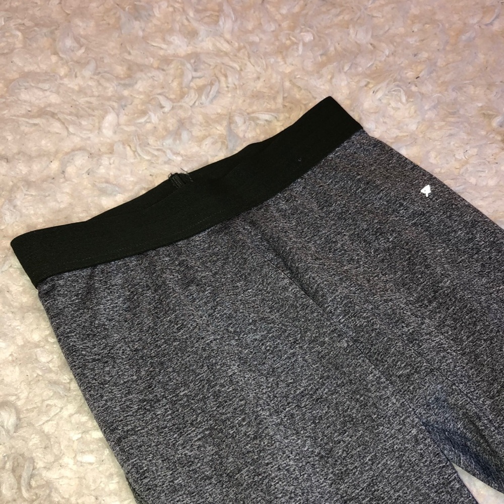 Capri Leggings